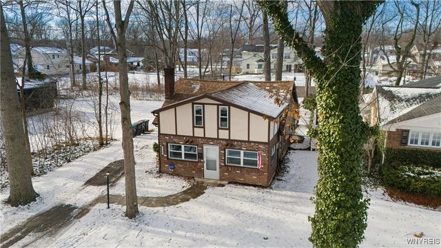 3298 Greenway Road, Grand Island, NY 14072