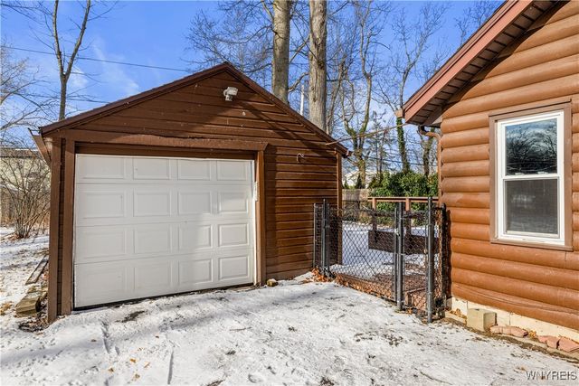 3298 Greenway Road, Grand Island, NY 14072