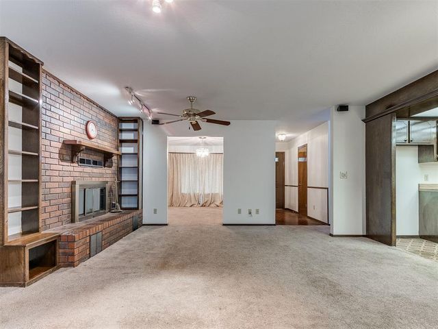 954 S Sara Road, Blanchard, OK 73010