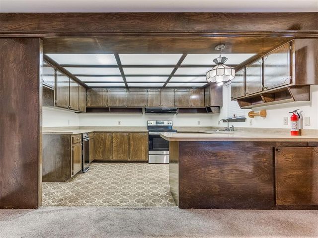 954 S Sara Road, Blanchard, OK 73010