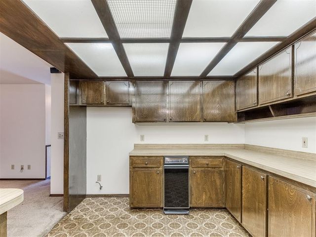 954 S Sara Road, Blanchard, OK 73010