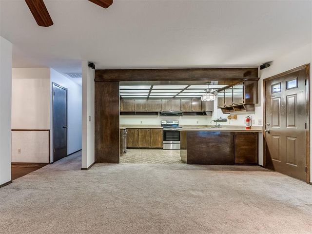 954 S Sara Road, Blanchard, OK 73010