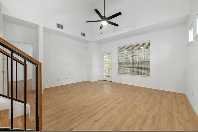 1310 W Parmer LN 2903, Austin, TX 78727