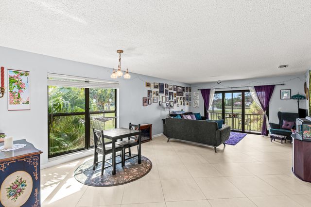 21766 Cypress Drive 20b, Boca Raton, FL 33433