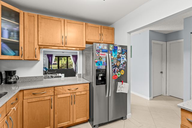 21766 Cypress Drive 20b, Boca Raton, FL 33433