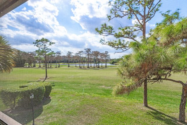 21766 Cypress Drive 20b, Boca Raton, FL 33433