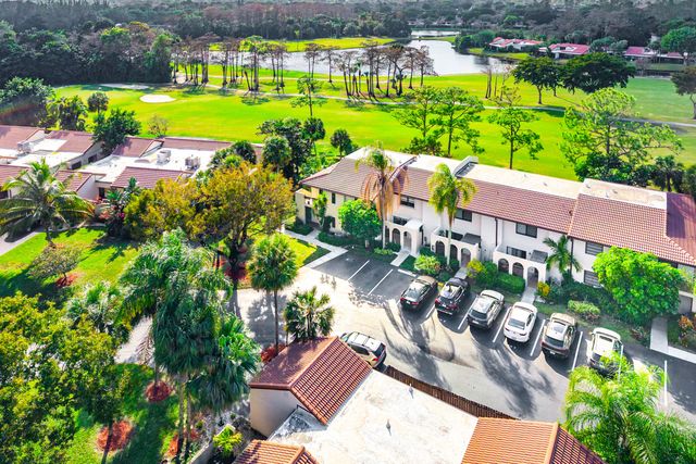 21766 Cypress Drive 20b, Boca Raton, FL 33433