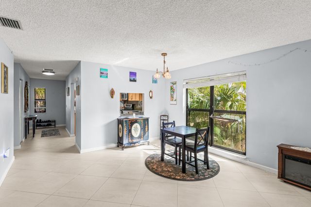 21766 Cypress Drive 20b, Boca Raton, FL 33433