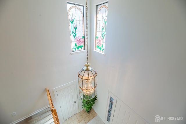 21 Carriage Place, Edison, NJ 08820