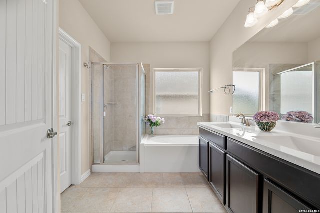 10443 Monicas Creek, Schertz, TX 78154