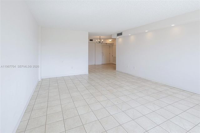 1700 NE 105th Street 512, Miami Shores, FL 33138