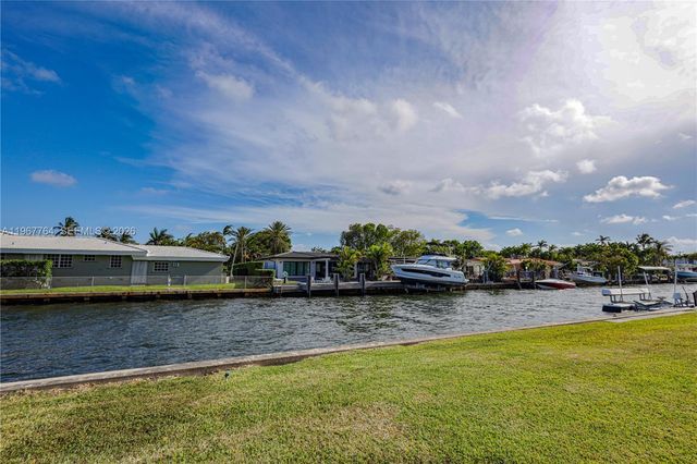 1700 NE 105th Street 512, Miami Shores, FL 33138