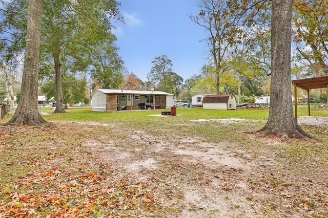 36 County Road 4535, Dayton, TX 77535