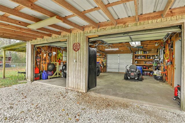36 County Road 4535, Dayton, TX 77535