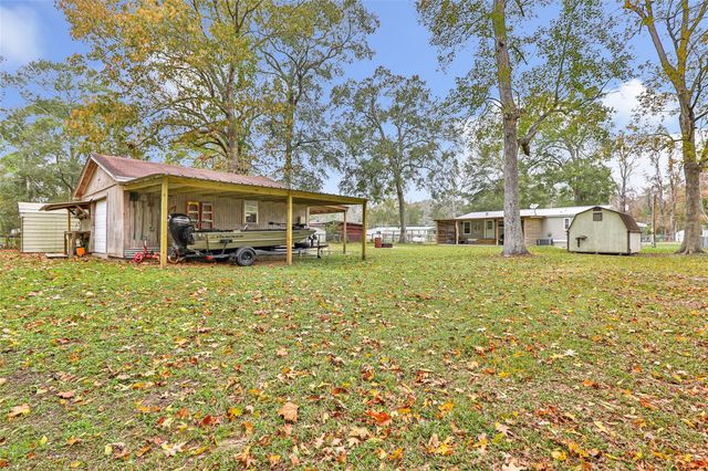 36 County Road 4535, Dayton, TX 77535