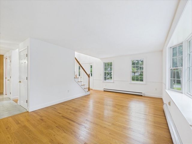 52 Barque Cir, Dennis, MA 02660