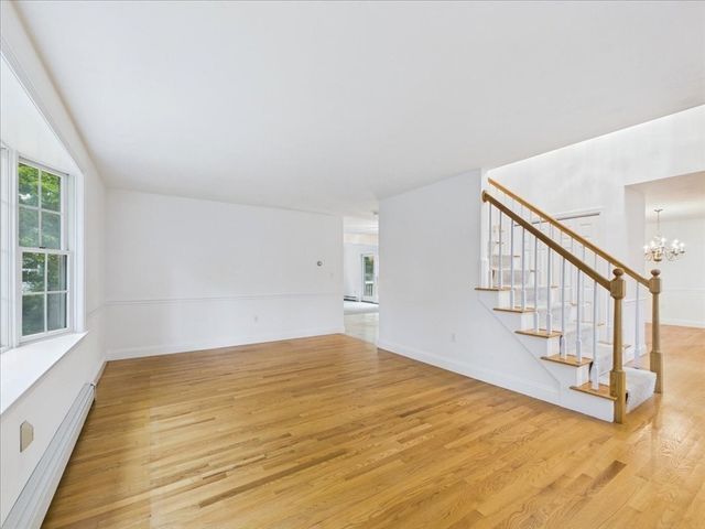 52 Barque Cir, Dennis, MA 02660