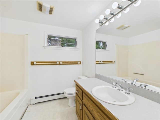 52 Barque Cir, Dennis, MA 02660