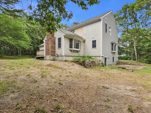 52 Barque Cir, Dennis, MA 02660