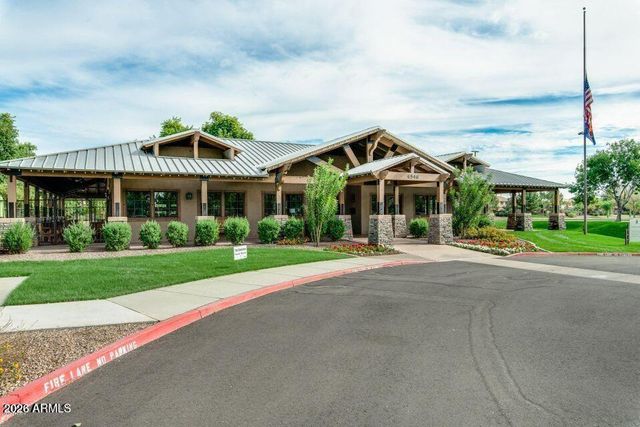 3467 S BANDIT Road, Gilbert, AZ 85297