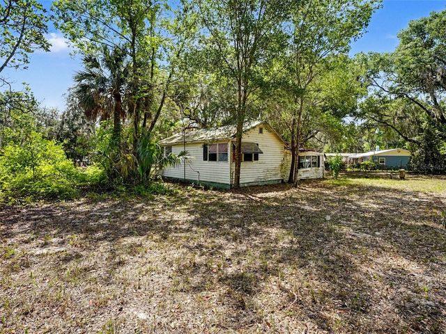 25628 FISHERMANS ROAD, Paisley, FL 32767