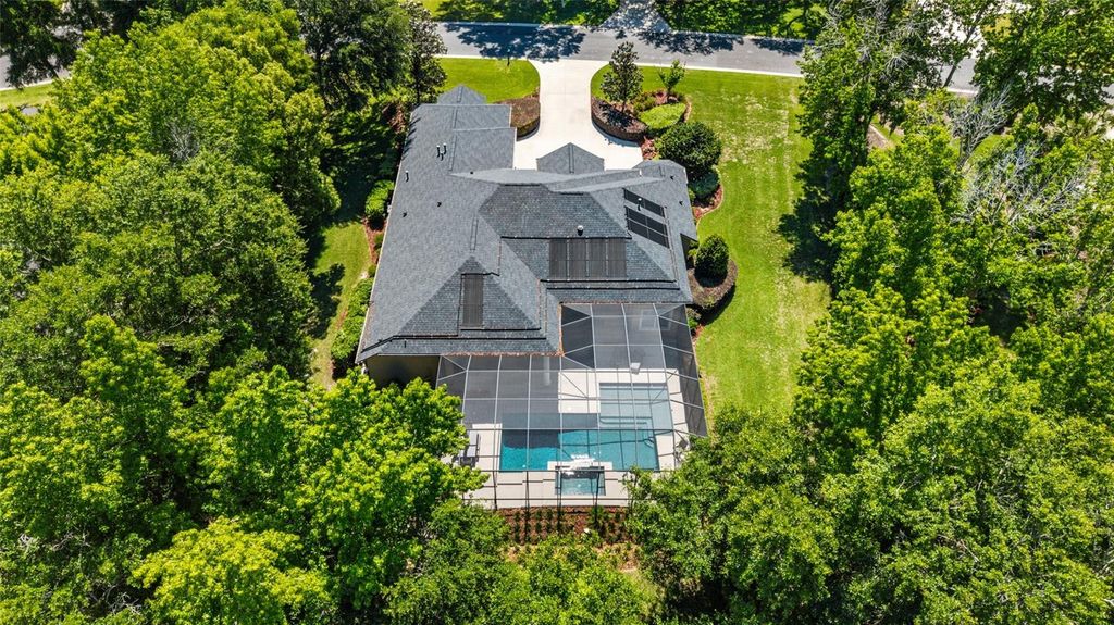 Image 2 of property listing at 4352 SE 6TH AVENUE, Ocala, FL 34480