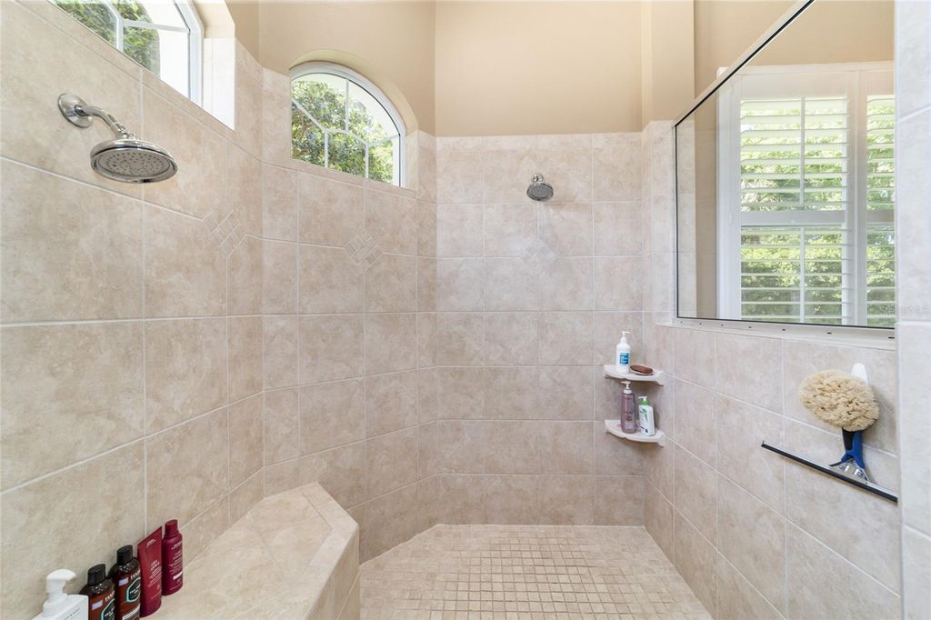 Image 29 of property listing at 4352 SE 6TH AVENUE, Ocala, FL 34480