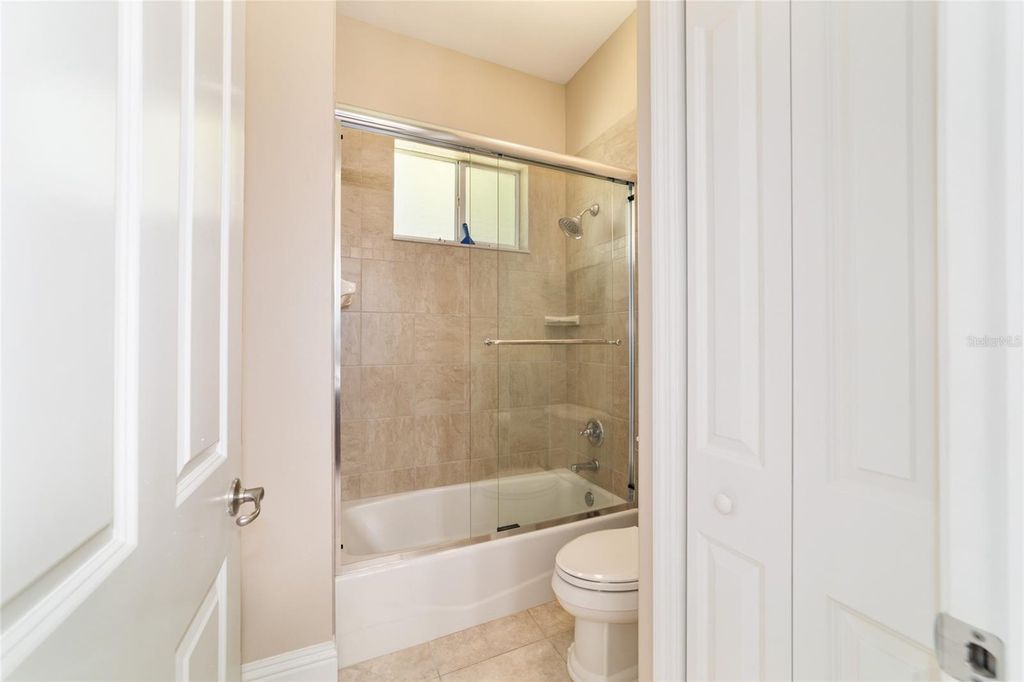 Image 34 of property listing at 4352 SE 6TH AVENUE, Ocala, FL 34480