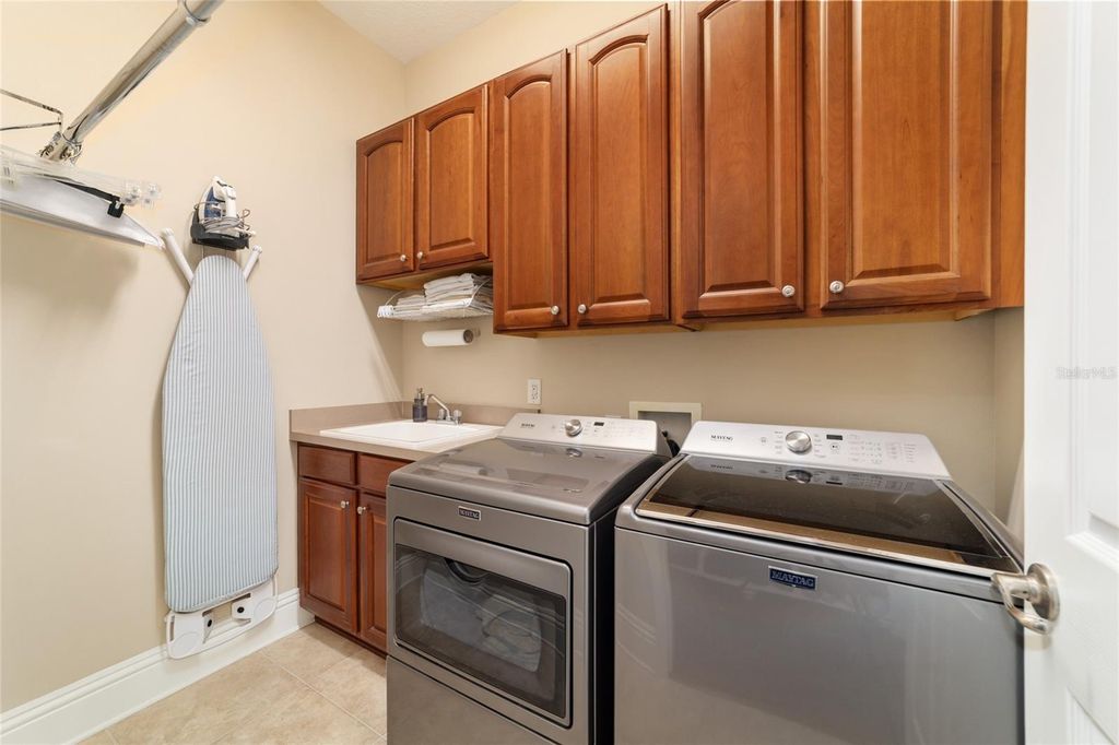 Image 42 of property listing at 4352 SE 6TH AVENUE, Ocala, FL 34480