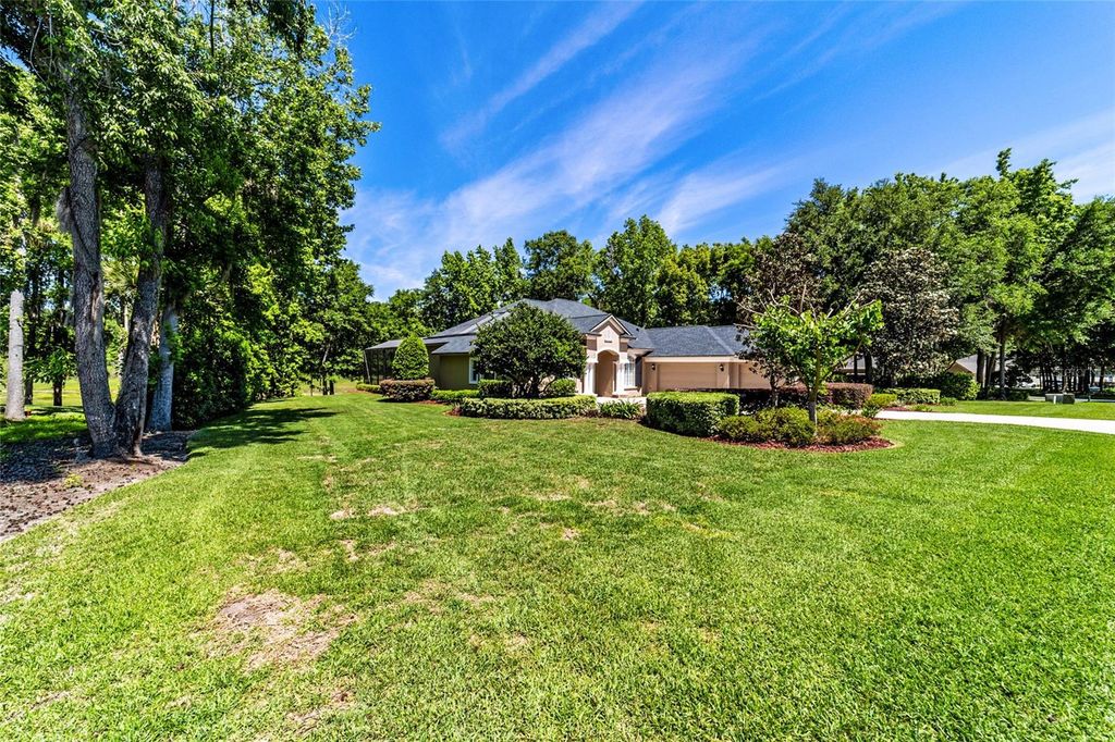 Image 54 of property listing at 4352 SE 6TH AVENUE, Ocala, FL 34480