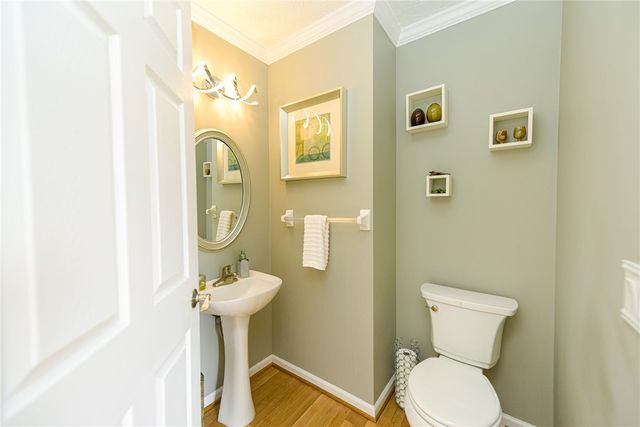 54 Redtail Run, Greece, NY 14612