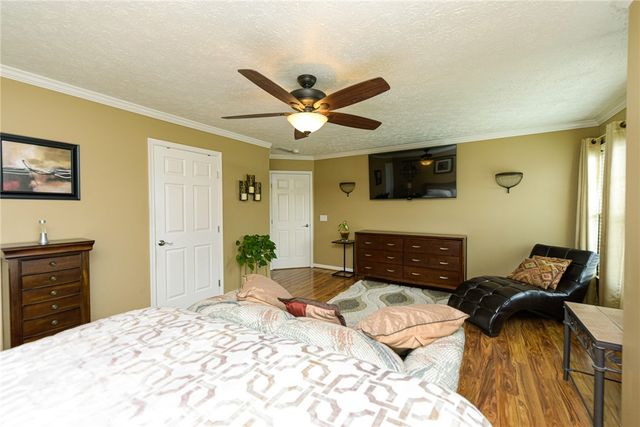 54 Redtail Run, Greece, NY 14612