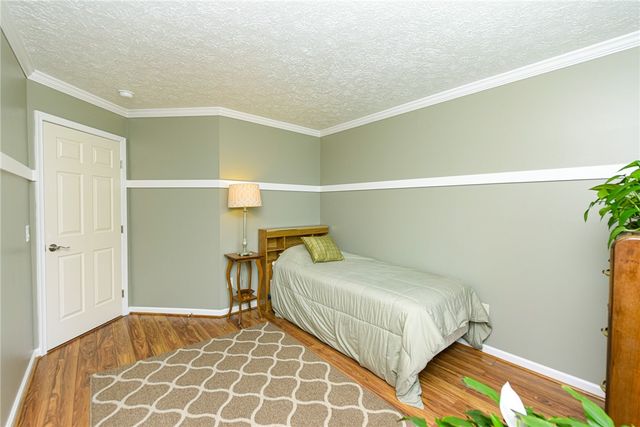 54 Redtail Run, Greece, NY 14612