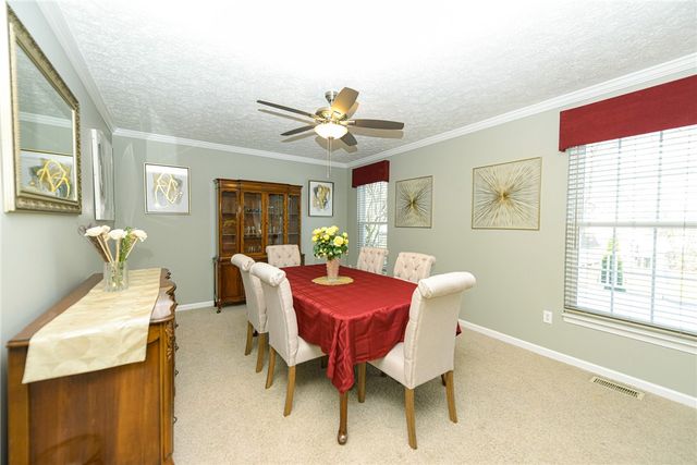 54 Redtail Run, Greece, NY 14612