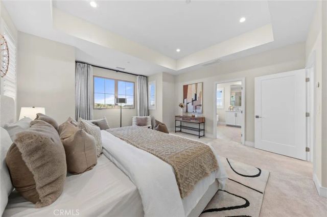 130 Tomahawk, Irvine, CA 92618
