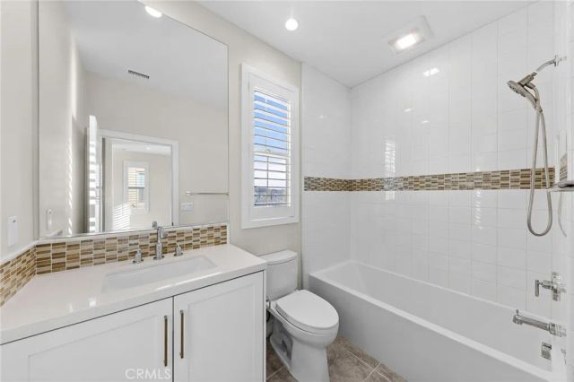 130 Tomahawk, Irvine, CA 92618