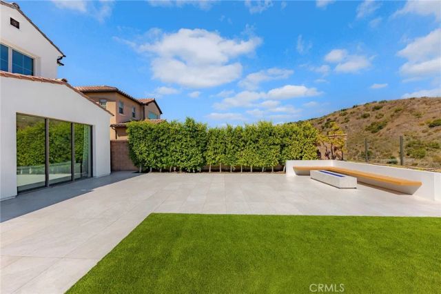 130 Tomahawk, Irvine, CA 92618