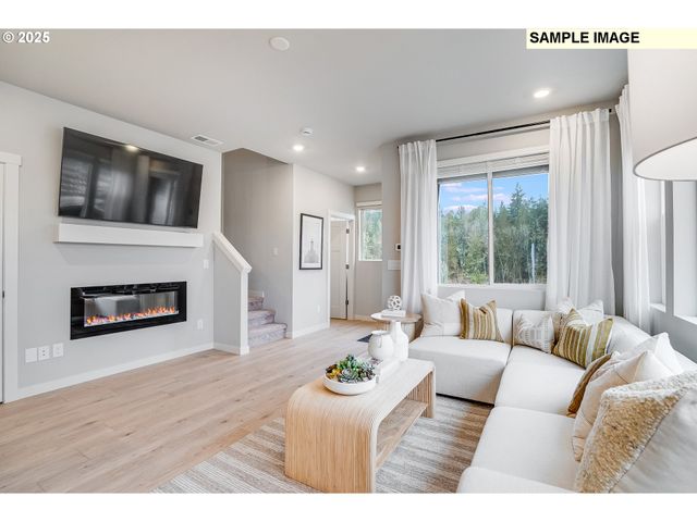 7334 Se Butternut Creek Pkwy, Hillsboro, OR 97123