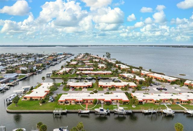 9527 AZURE COVE, Bradenton, FL 34210