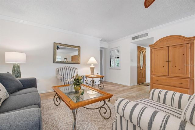 9527 AZURE COVE, Bradenton, FL 34210