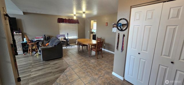 3715 Prairie Avenue, Centralia, WA 98531