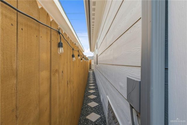 2833 Melanie Drive, Pharr, TX 78577