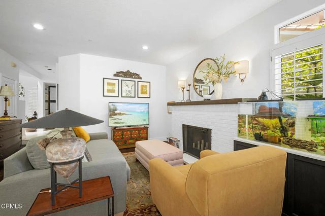 916 Calle Del Pacifico, Glendale, CA 91208