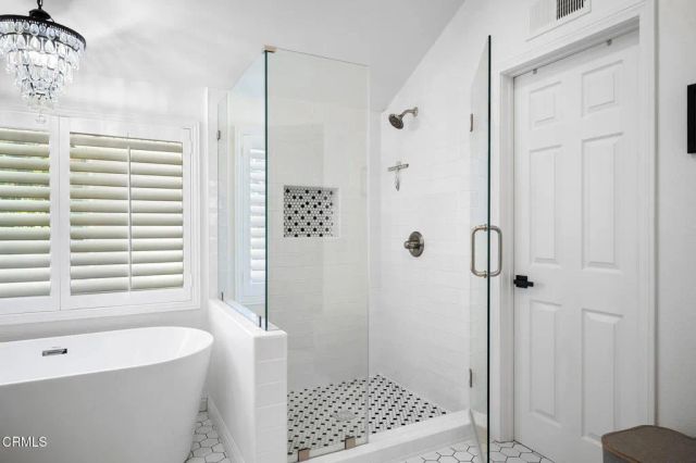 916 Calle Del Pacifico, Glendale, CA 91208