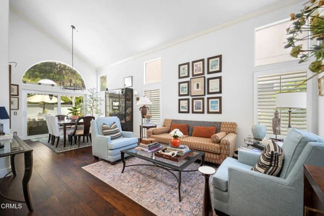 916 Calle Del Pacifico, Glendale, CA 91208