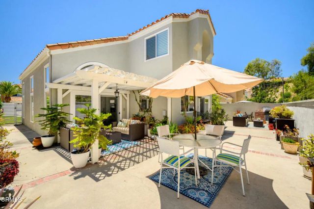 916 Calle Del Pacifico, Glendale, CA 91208