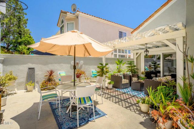 916 Calle Del Pacifico, Glendale, CA 91208
