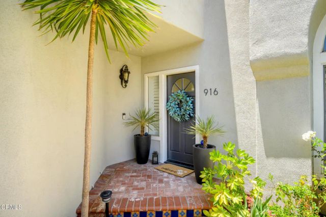 916 Calle Del Pacifico, Glendale, CA 91208