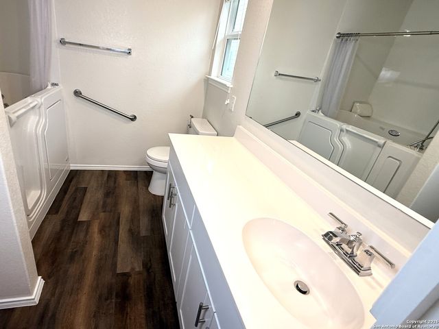 7325 Yucca Pl, San Antonio, TX 78253