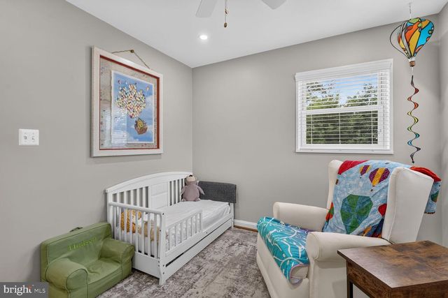 1112 KIRKLYNN AVE, Takoma Park, MD 20912